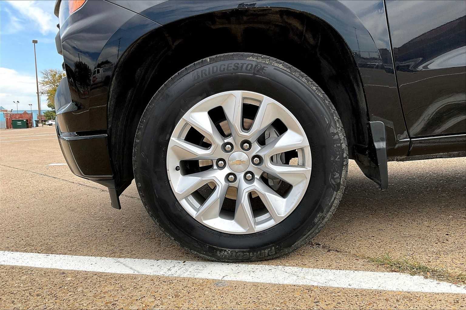 Thumbnail: 2024 Chevrolet Silverado 1500 - 8