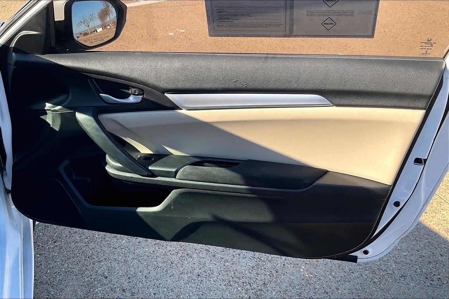 Thumbnail: 2018 Honda Civic - 27