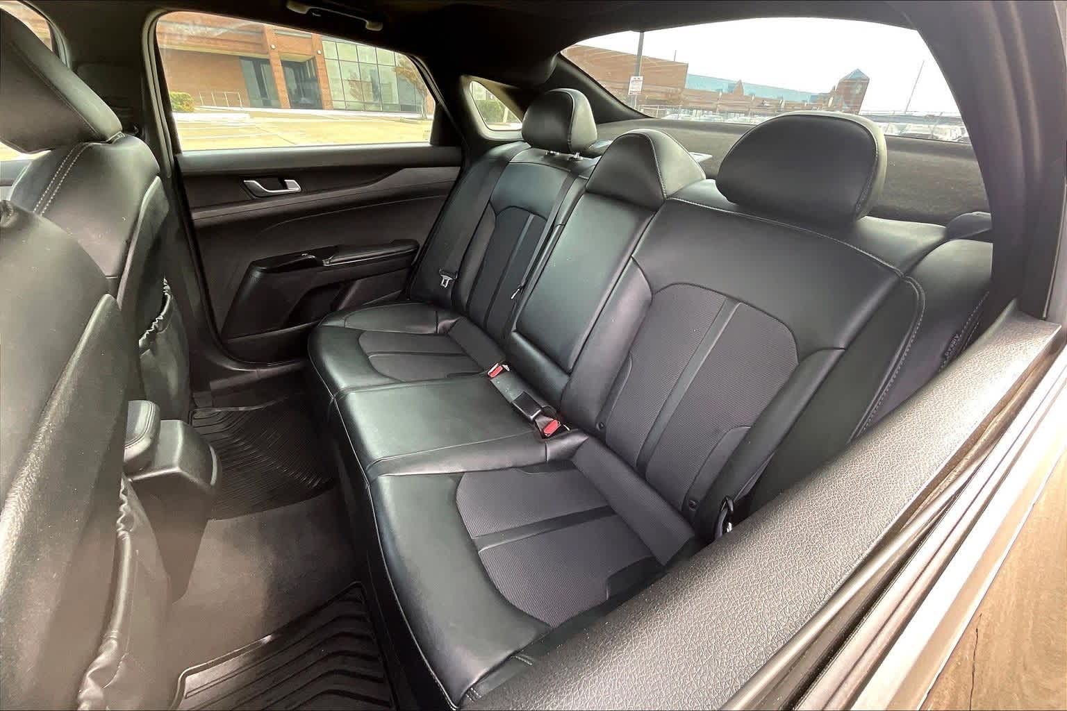 Thumbnail: 2022 Kia K5 - 29