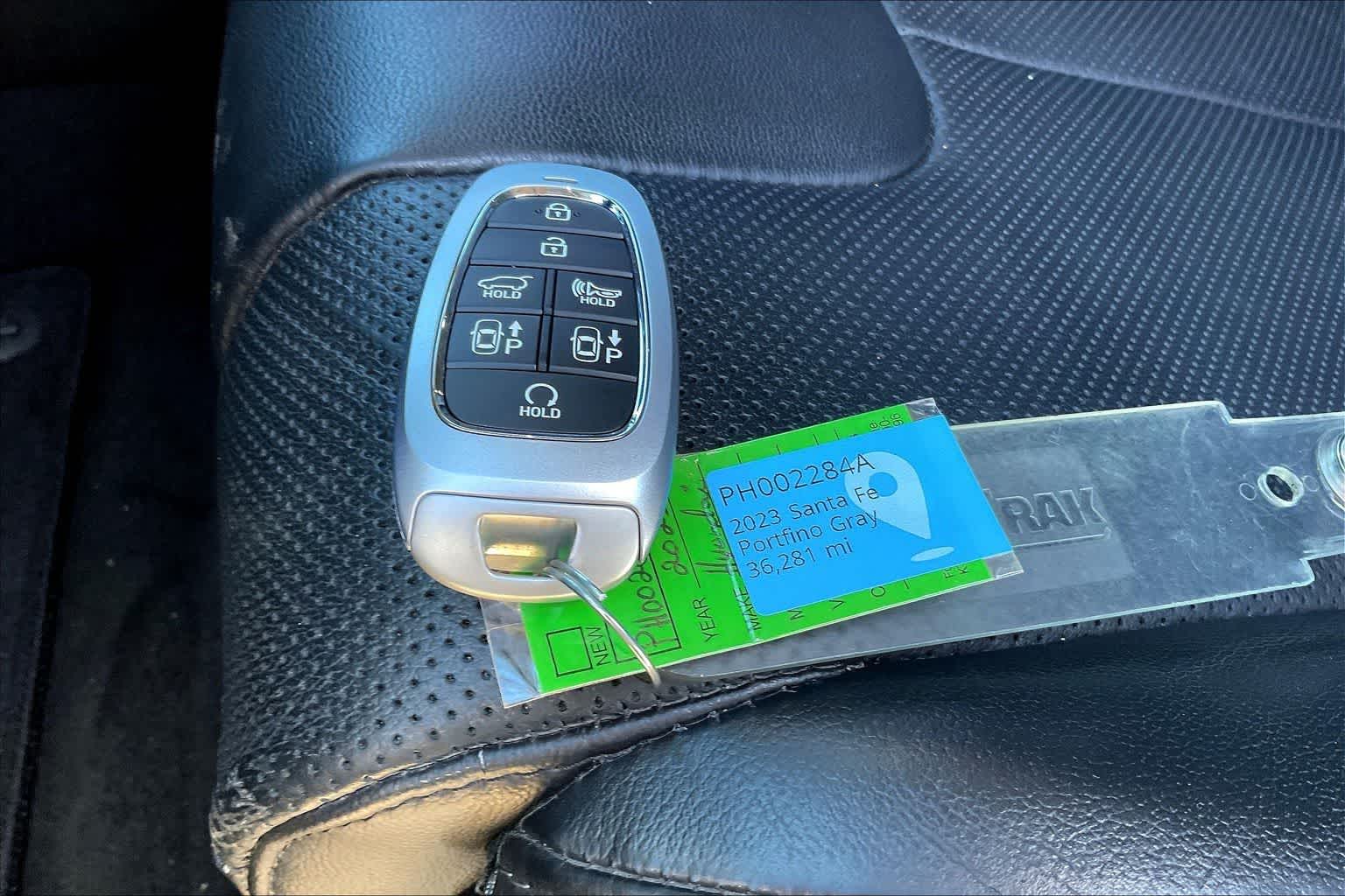 Thumbnail: 2023 Hyundai Santa Fe - 18