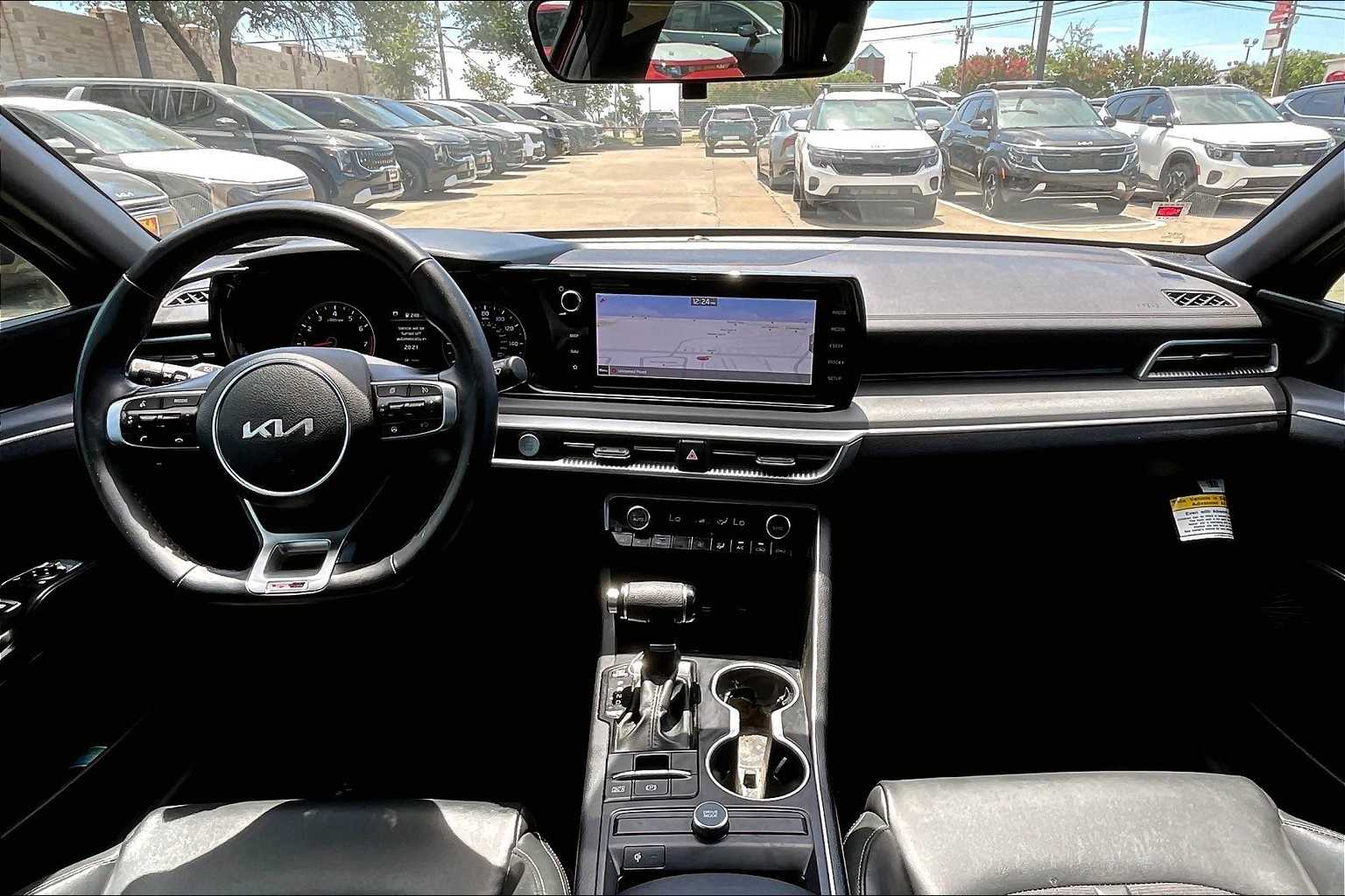 Thumbnail: 2022 Kia K5 - 10