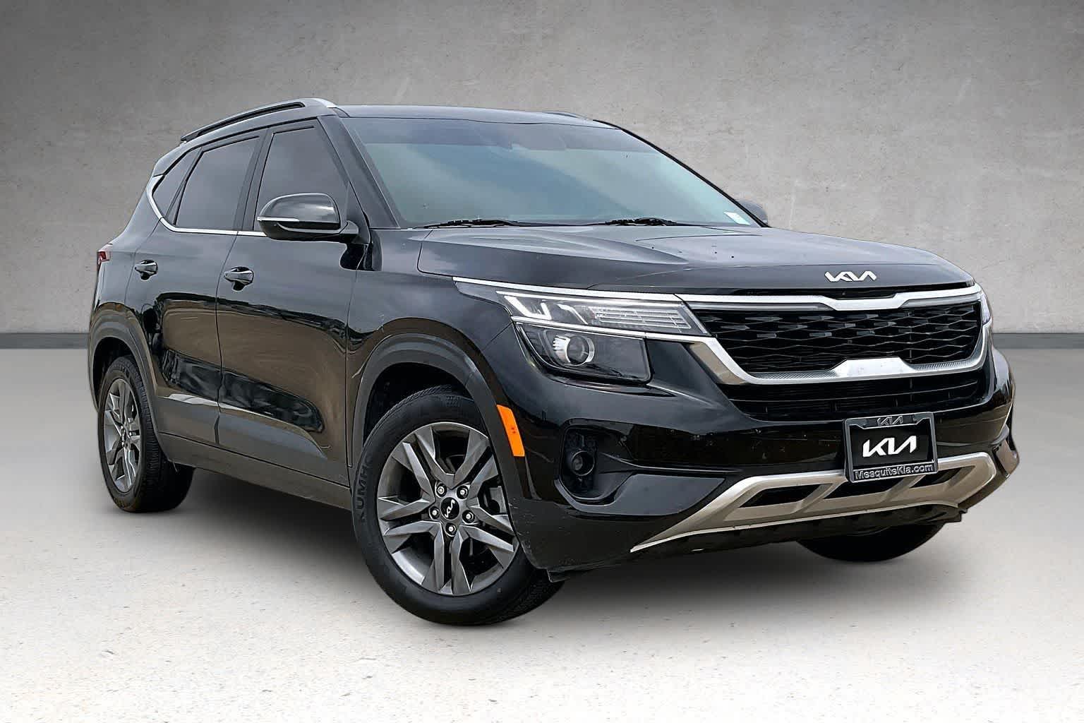 Thumbnail: 2023 Kia Seltos - 21