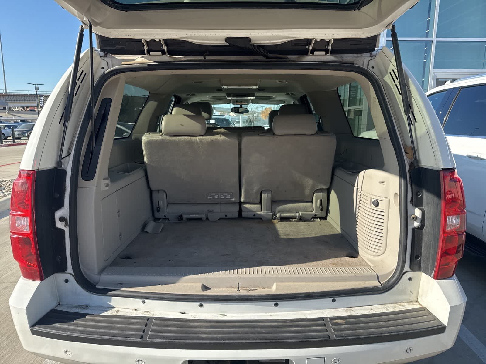 Thumbnail: 2013 Chevrolet Suburban - 15