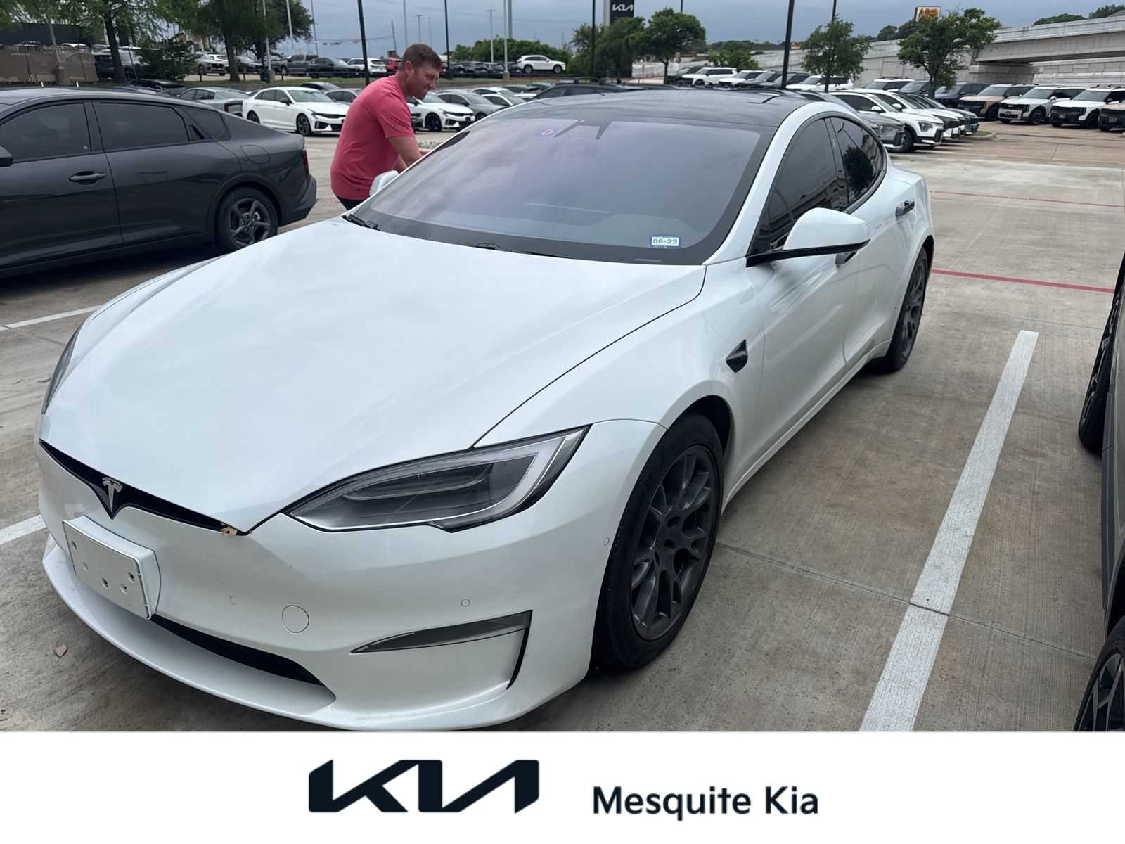 Thumbnail: 2021 Tesla Model S - 1