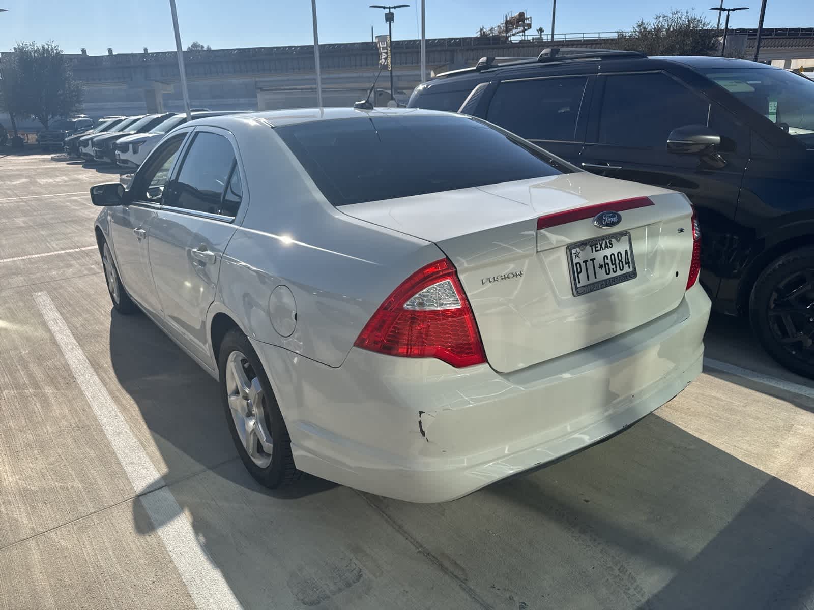 Thumbnail: 2011 Ford Fusion - 4