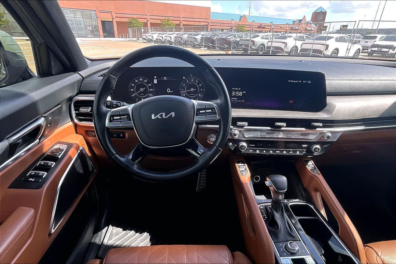 Thumbnail: 2024 Kia Telluride - 14