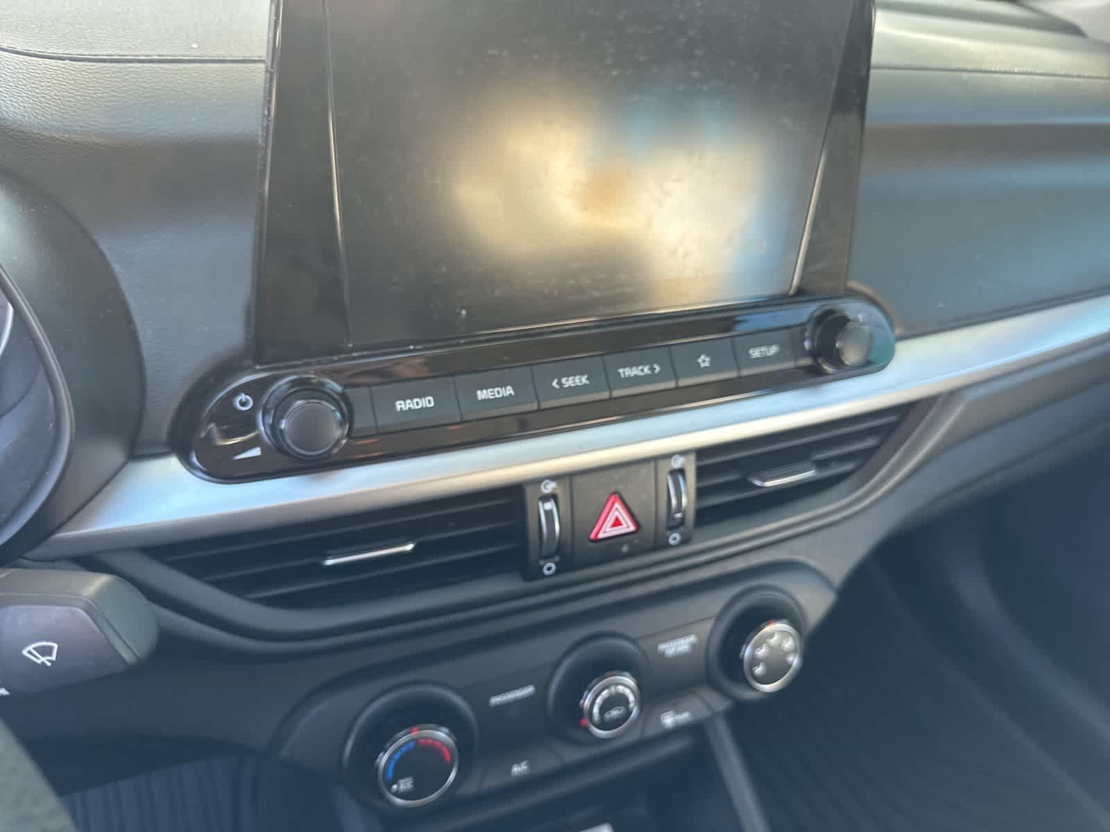 Thumbnail: 2023 Kia Forte - 5