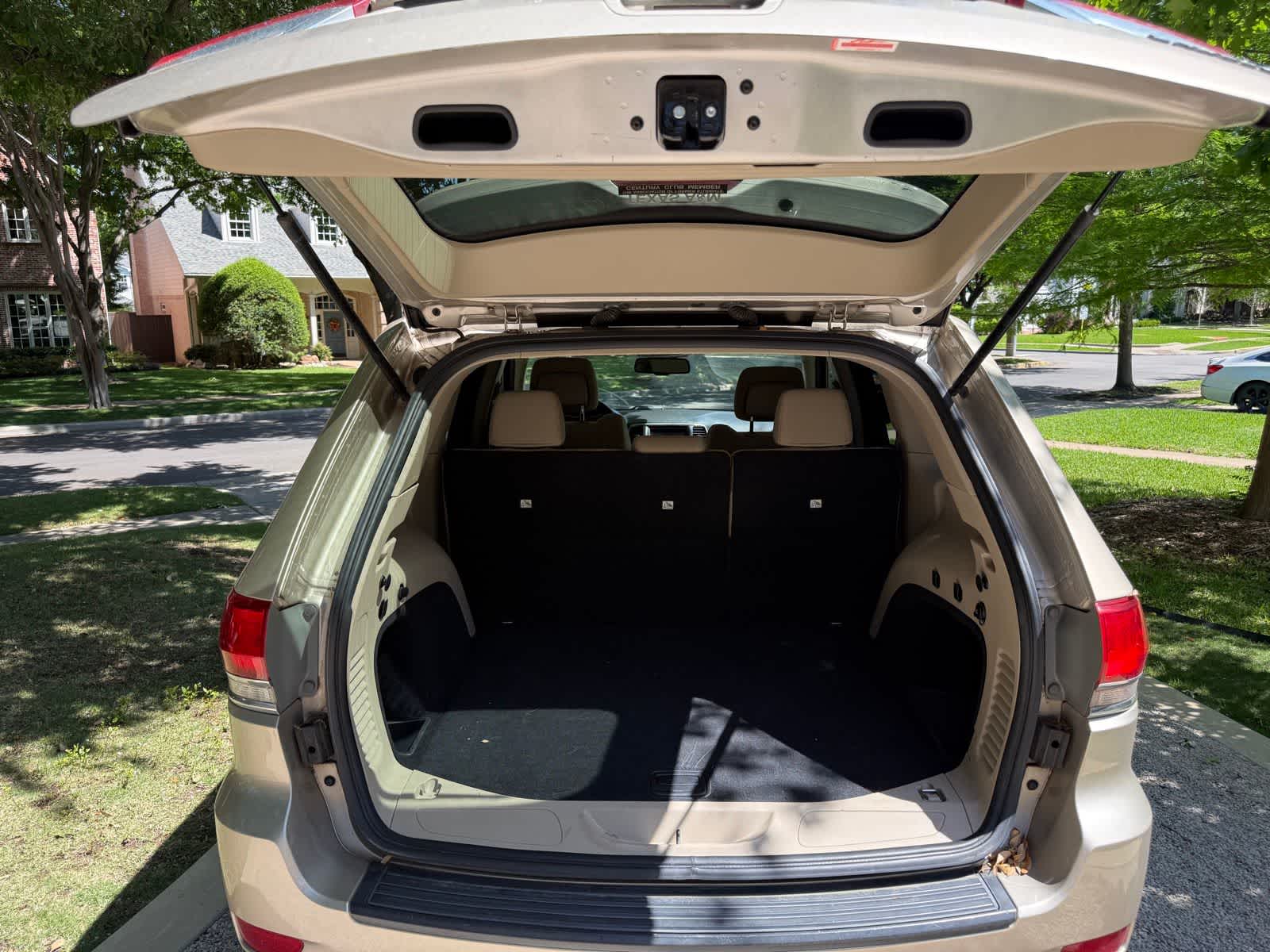 Thumbnail: 2014 Jeep Grand Cherokee - 5