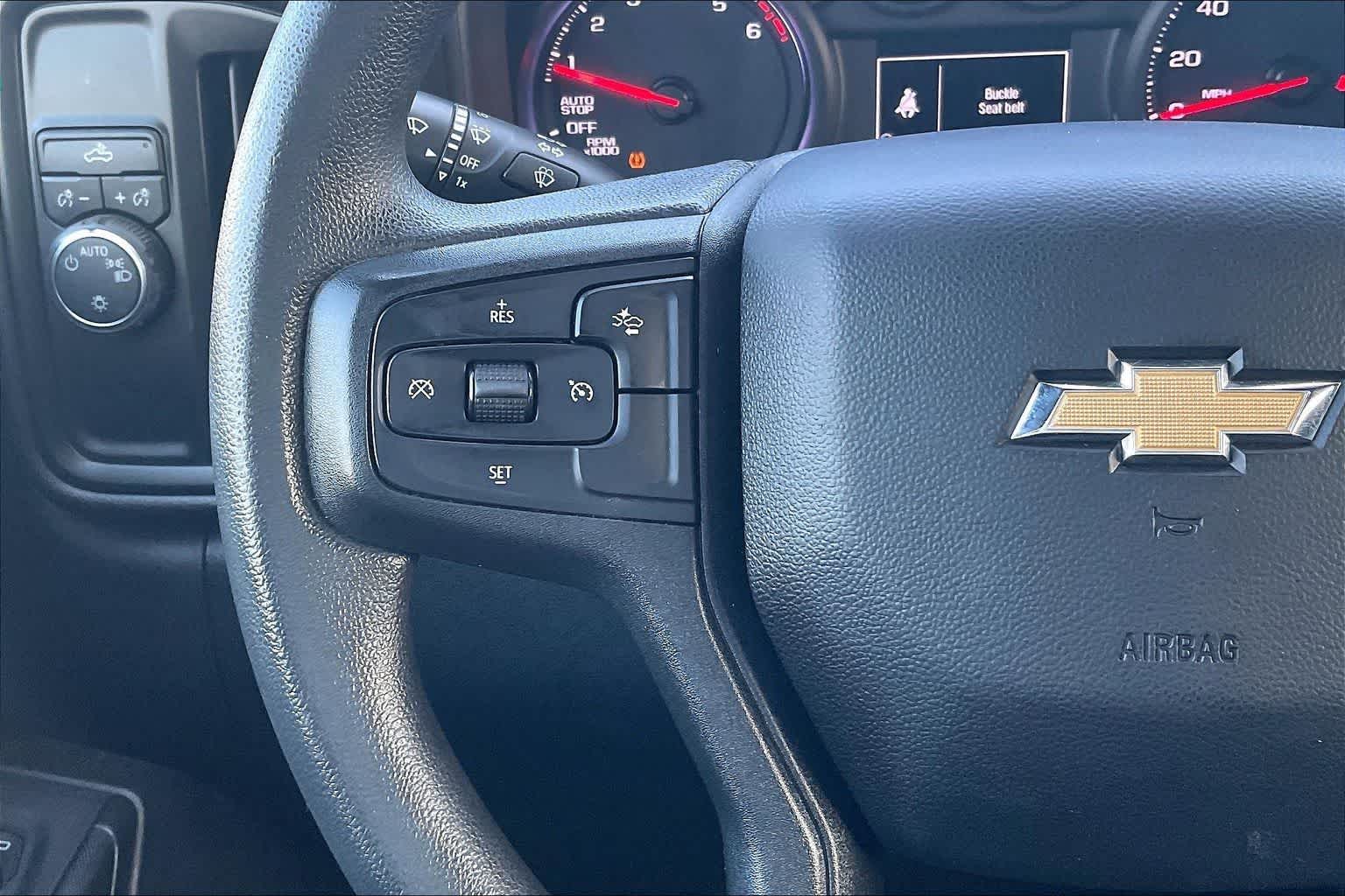 Thumbnail: 2022 Chevrolet Silverado 1500 - 24