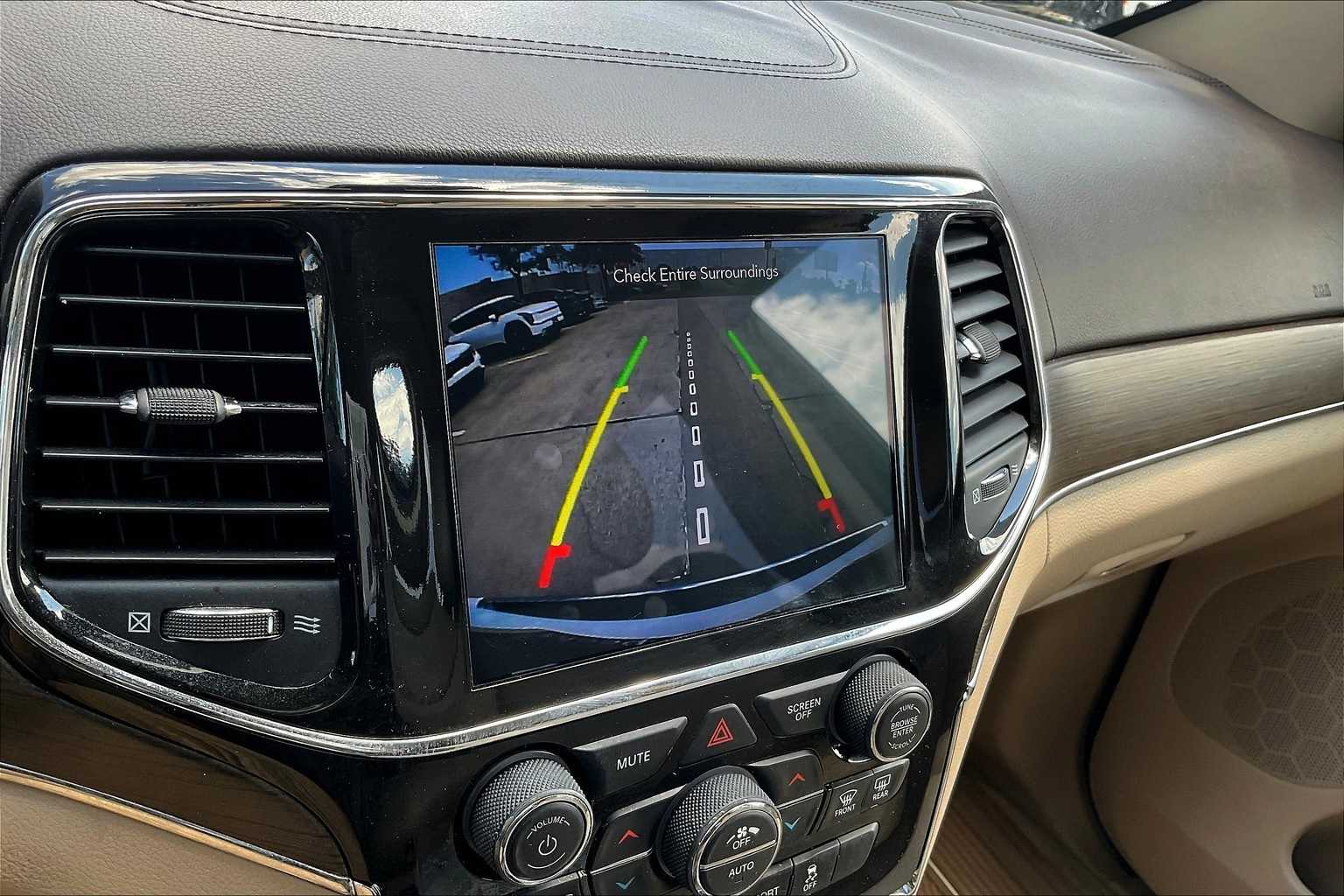 Thumbnail: 2021 Jeep Grand Cherokee - 26