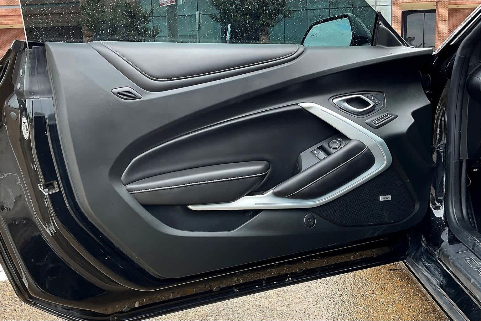 Thumbnail: 2019 Chevrolet Camaro - 26