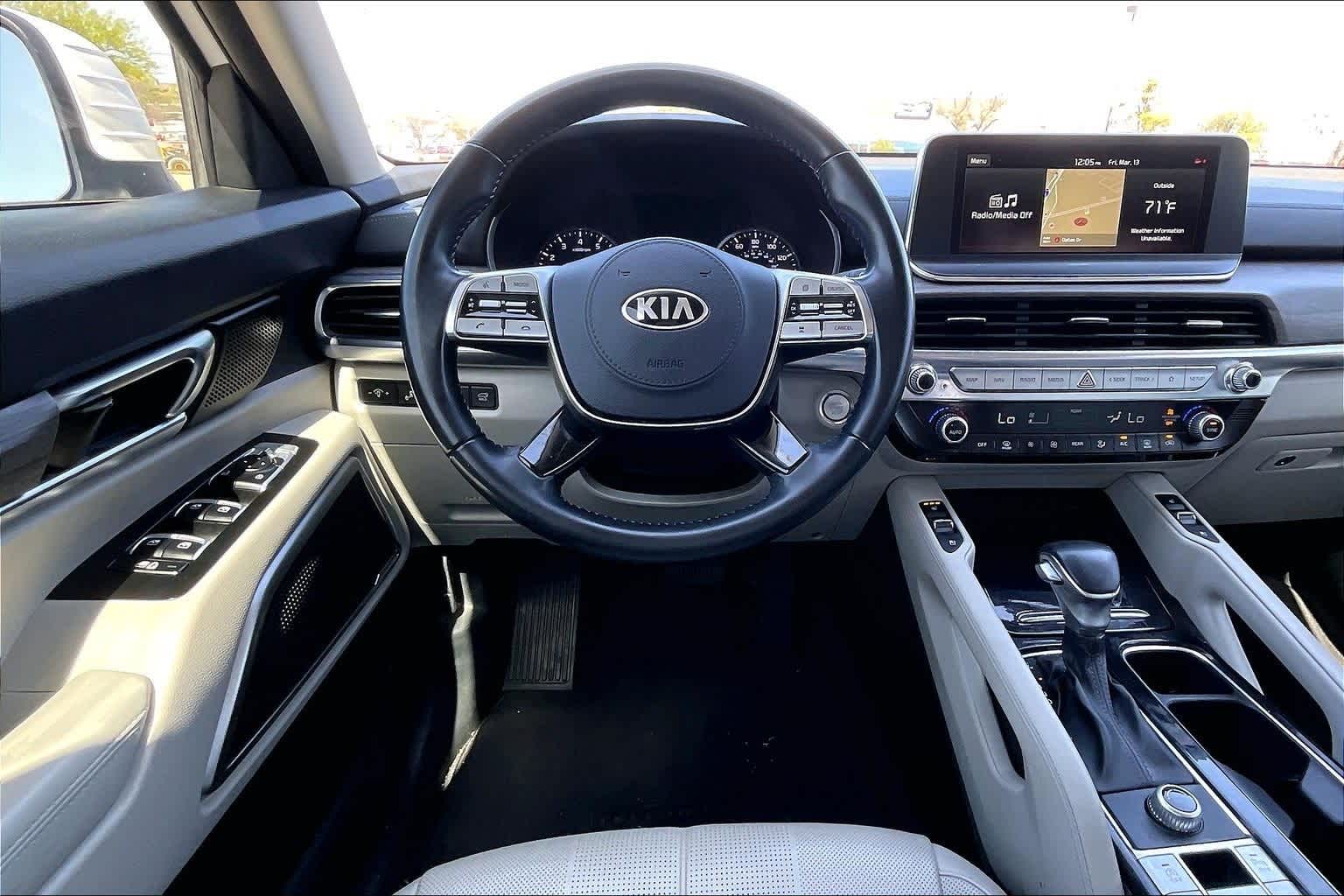 Thumbnail: 2021 Kia Telluride - 14