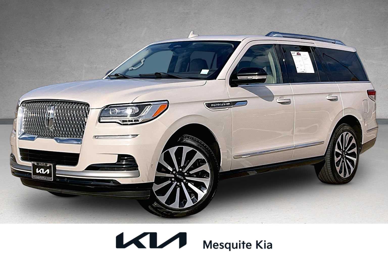 2022 Lincoln Navigator