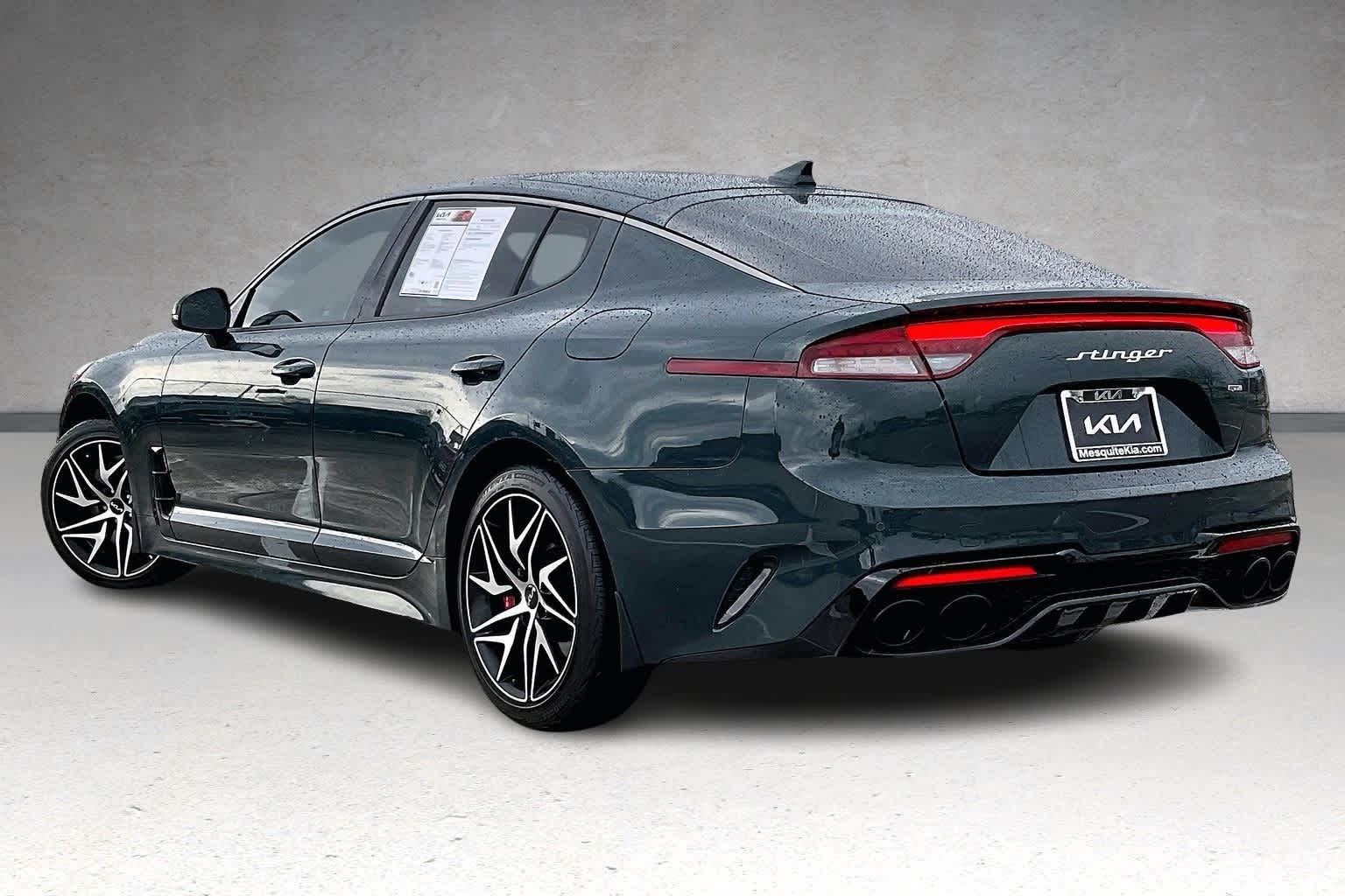 Thumbnail: 2023 Kia Stinger - 4