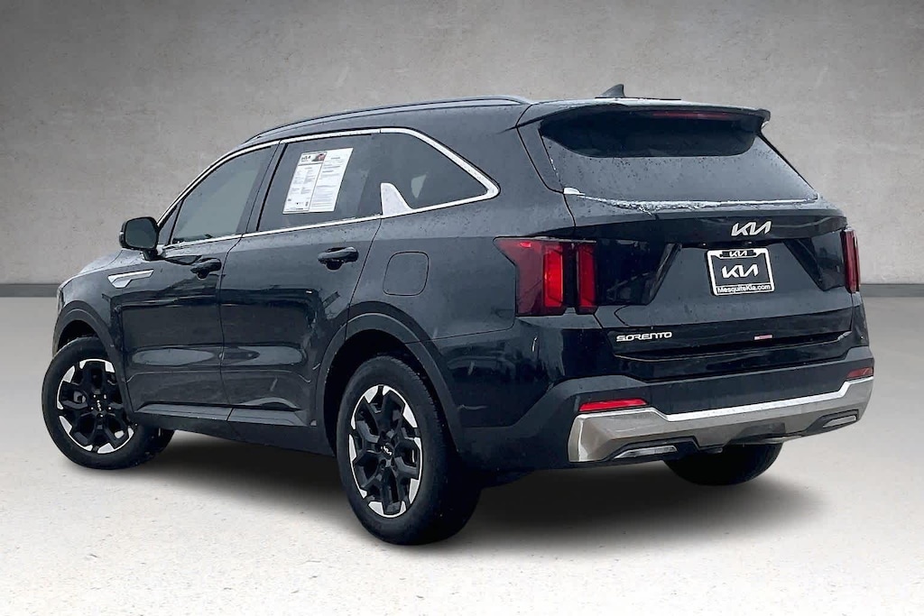 Certified 2025 Kia Sorento S SUV