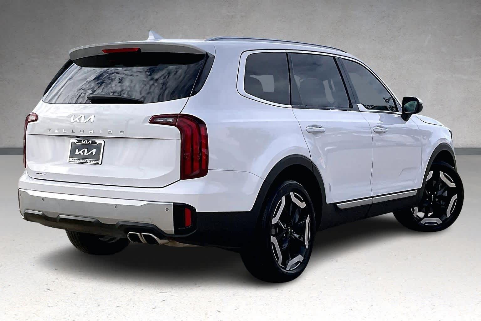 Thumbnail: 2024 Kia Telluride - 21