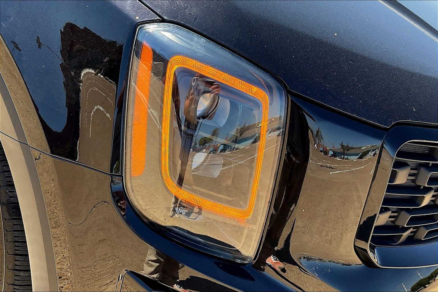 Thumbnail: 2022 Kia Telluride - 31