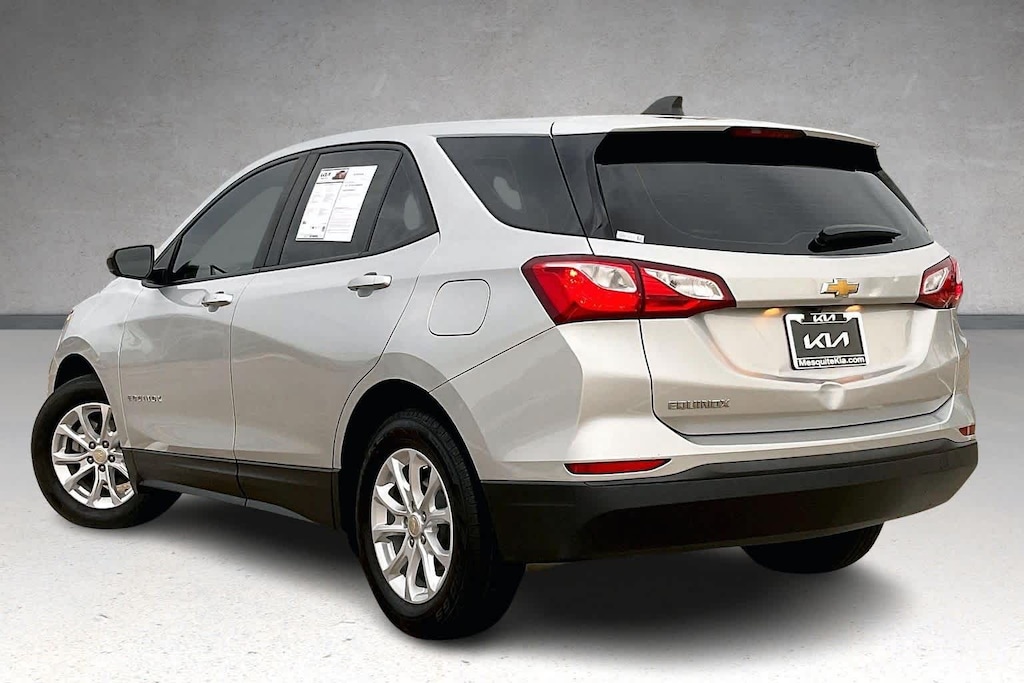 Used 2021 Chevrolet Equinox LS w/1LS SUV