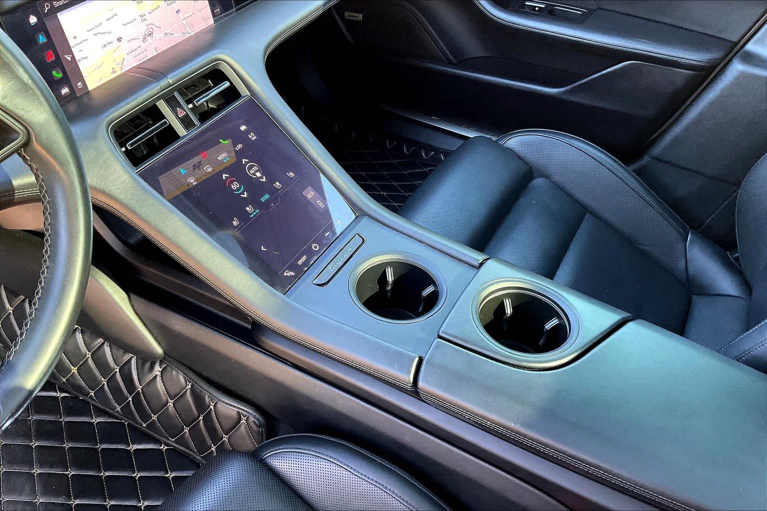 Thumbnail: 2020 Porsche Taycan - 15