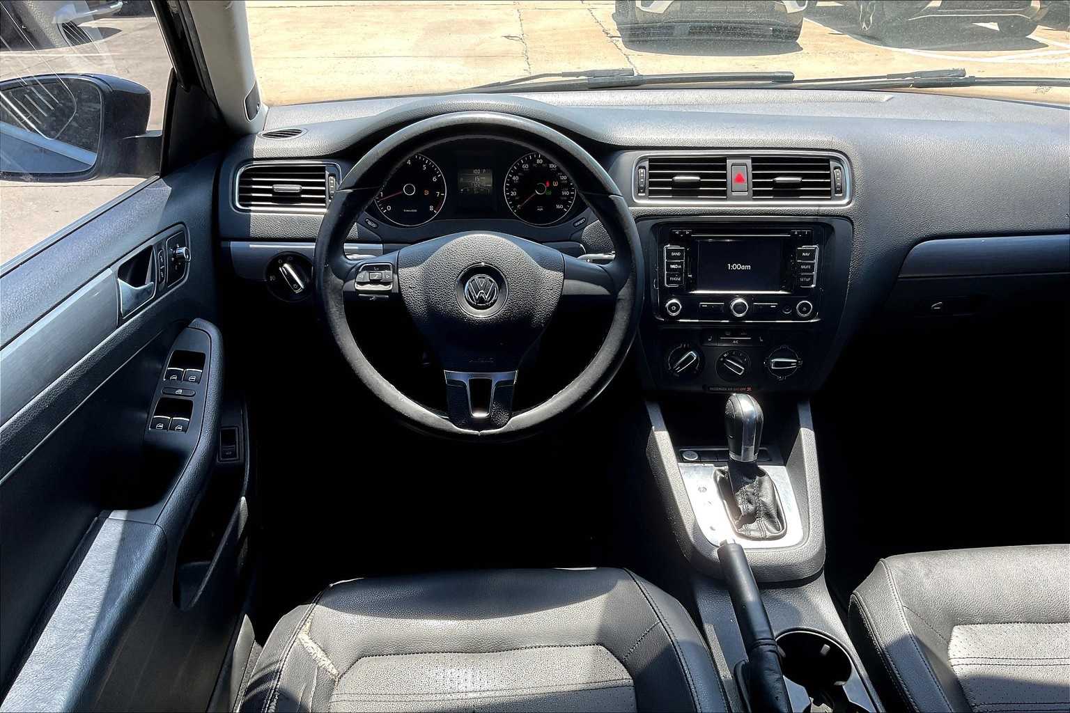 Thumbnail: 2013 Volkswagen Jetta - 14