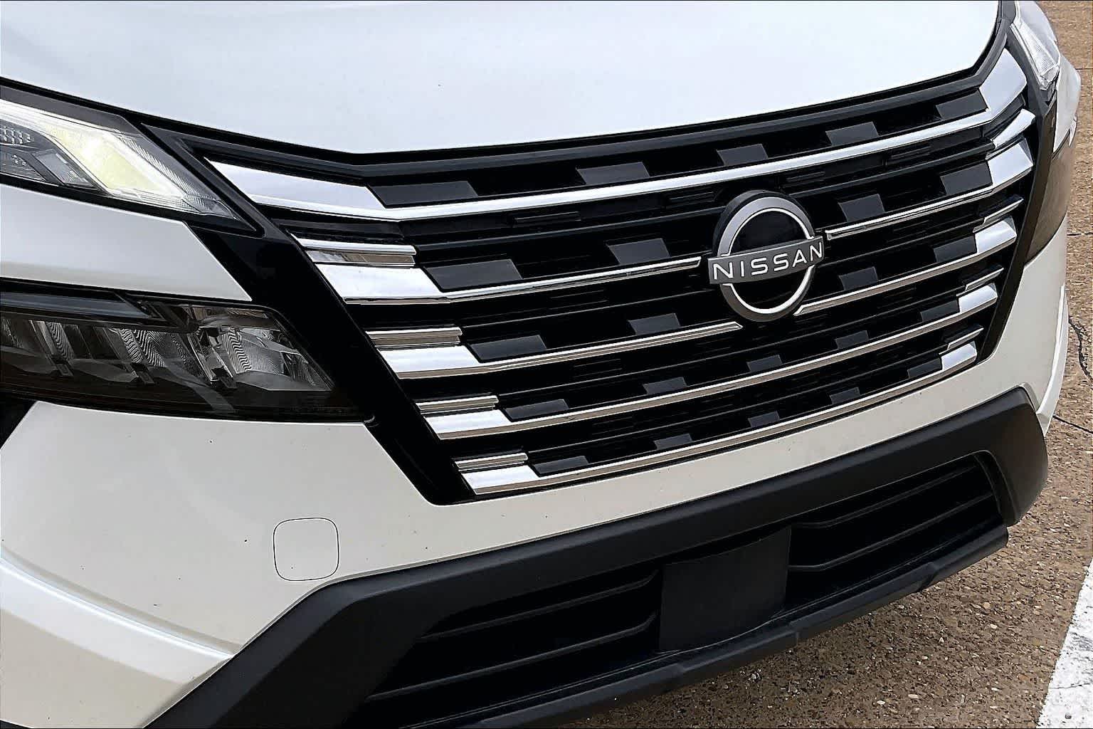 Thumbnail: 2024 Nissan Rogue - 32