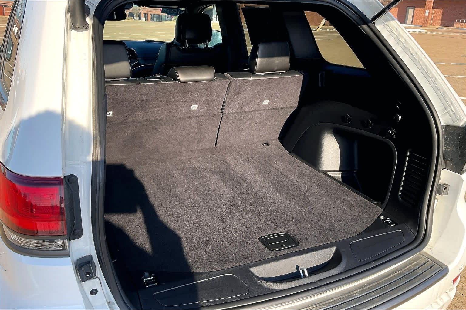 Thumbnail: 2021 Jeep Grand Cherokee - 17