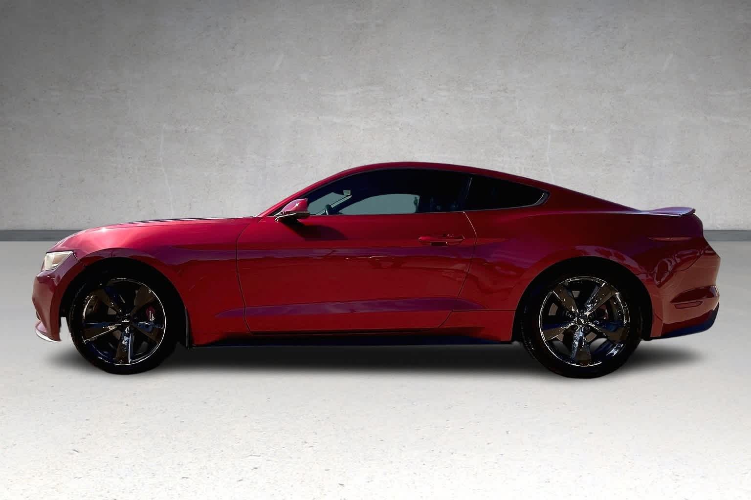 2015 Ford Mustang  3