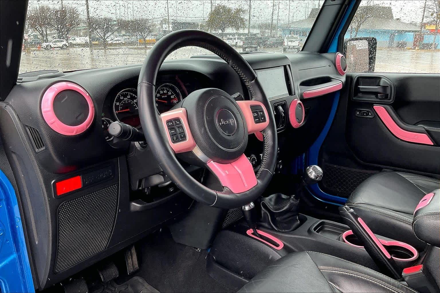 Thumbnail: 2016 Jeep Wrangler - 2