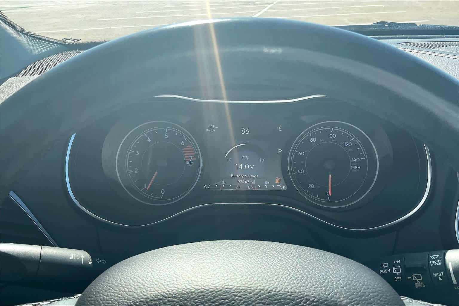 Thumbnail: 2019 Jeep Cherokee - 15