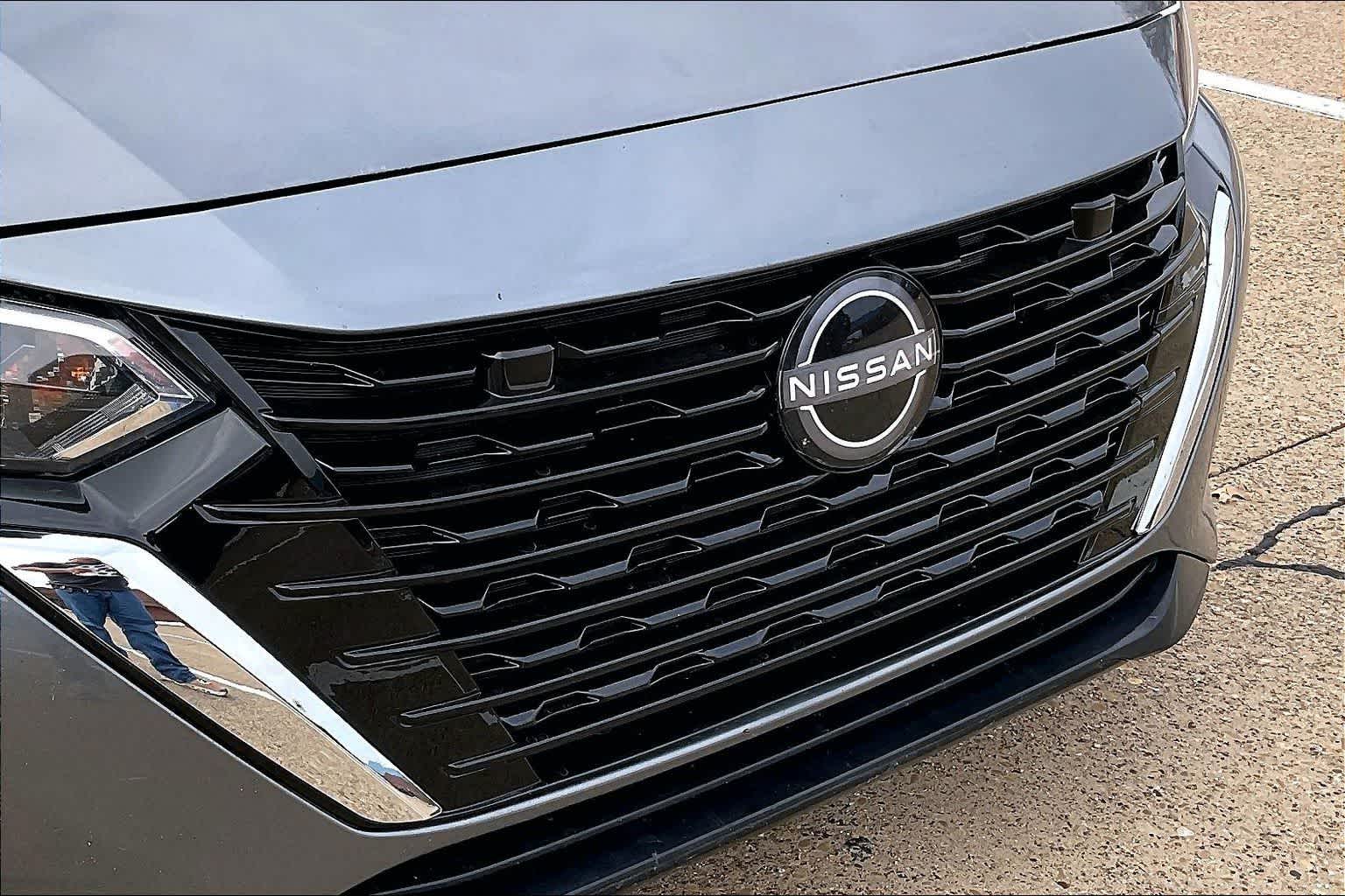 Thumbnail: 2024 Nissan Sentra - 32