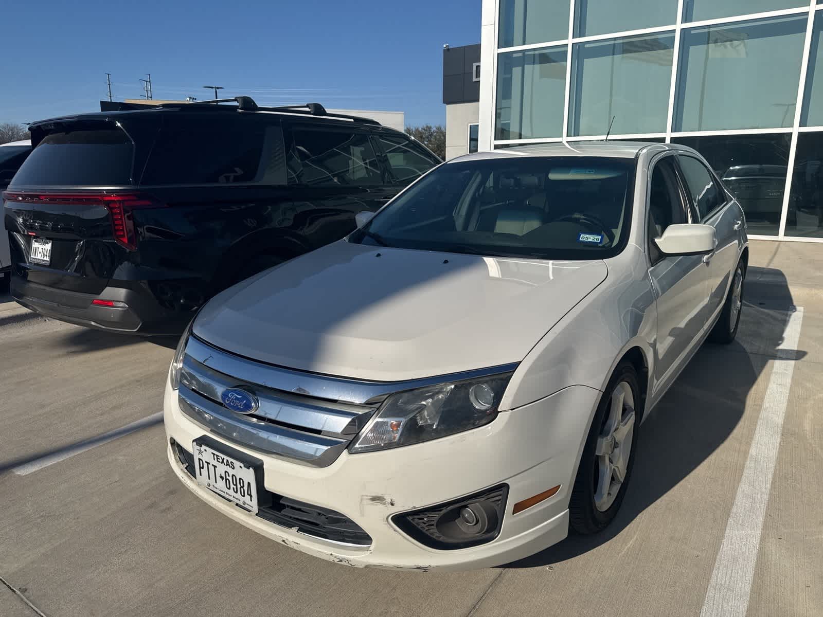 Thumbnail: 2011 Ford Fusion - 8