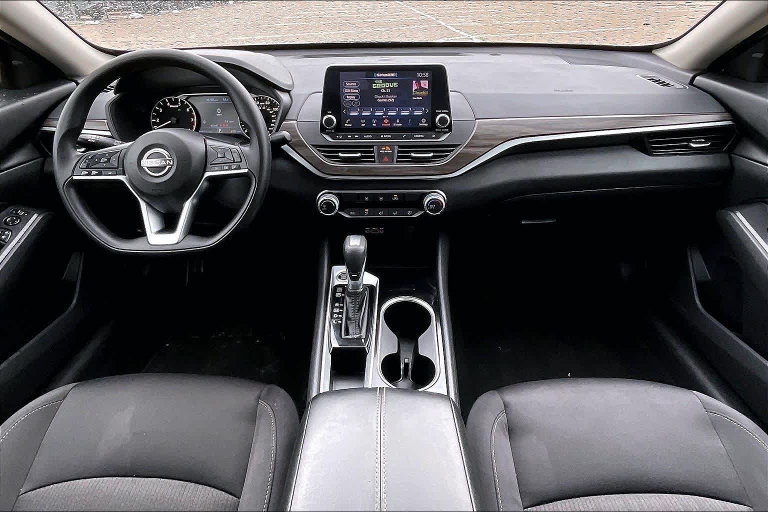 Thumbnail: 2024 Nissan Altima - 10