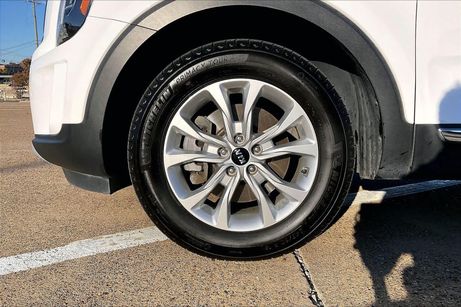 Thumbnail: 2021 Kia Telluride - 8