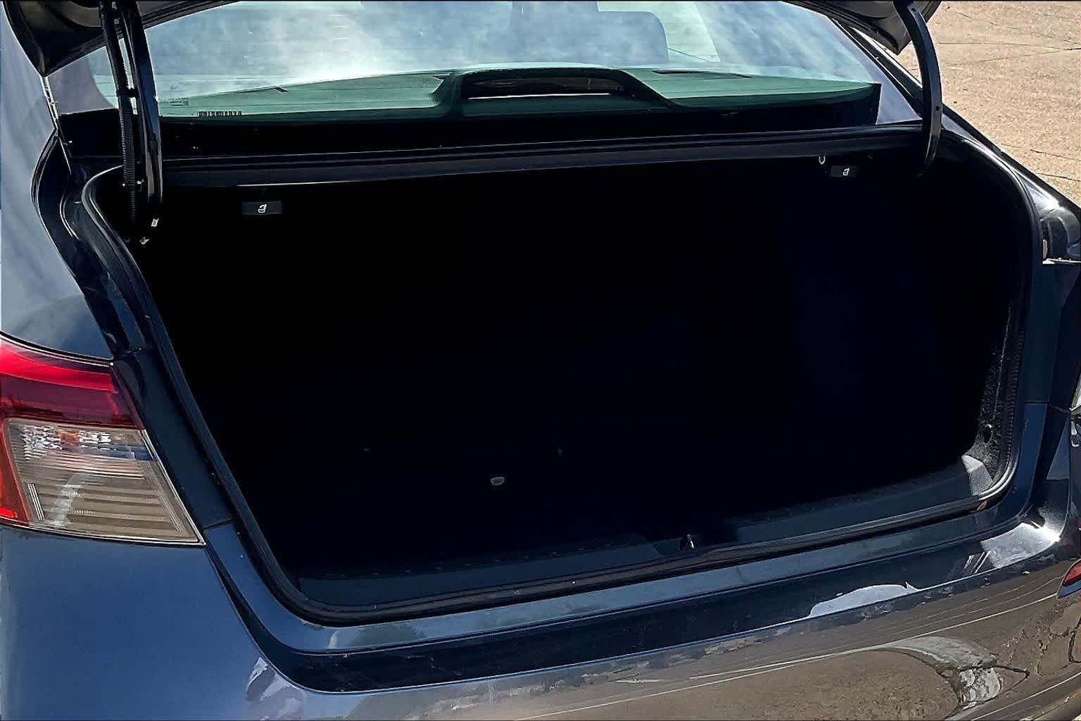 Thumbnail: 2022 Honda Civic - 18