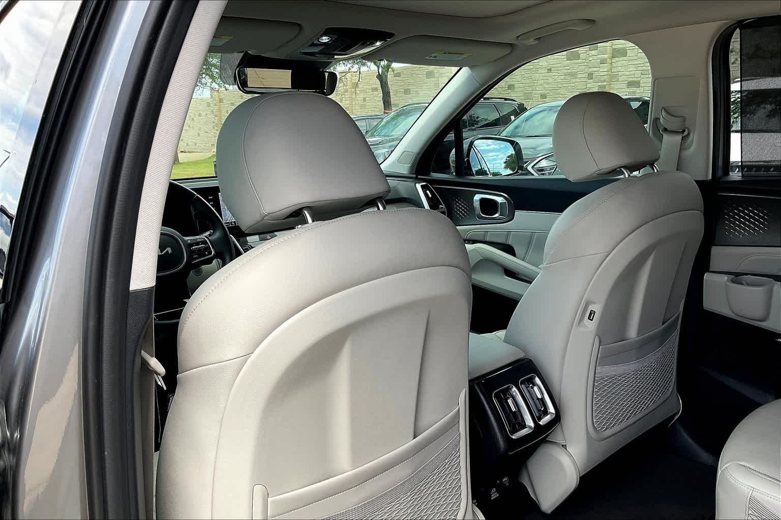 2023 Kia Sorento SX 12