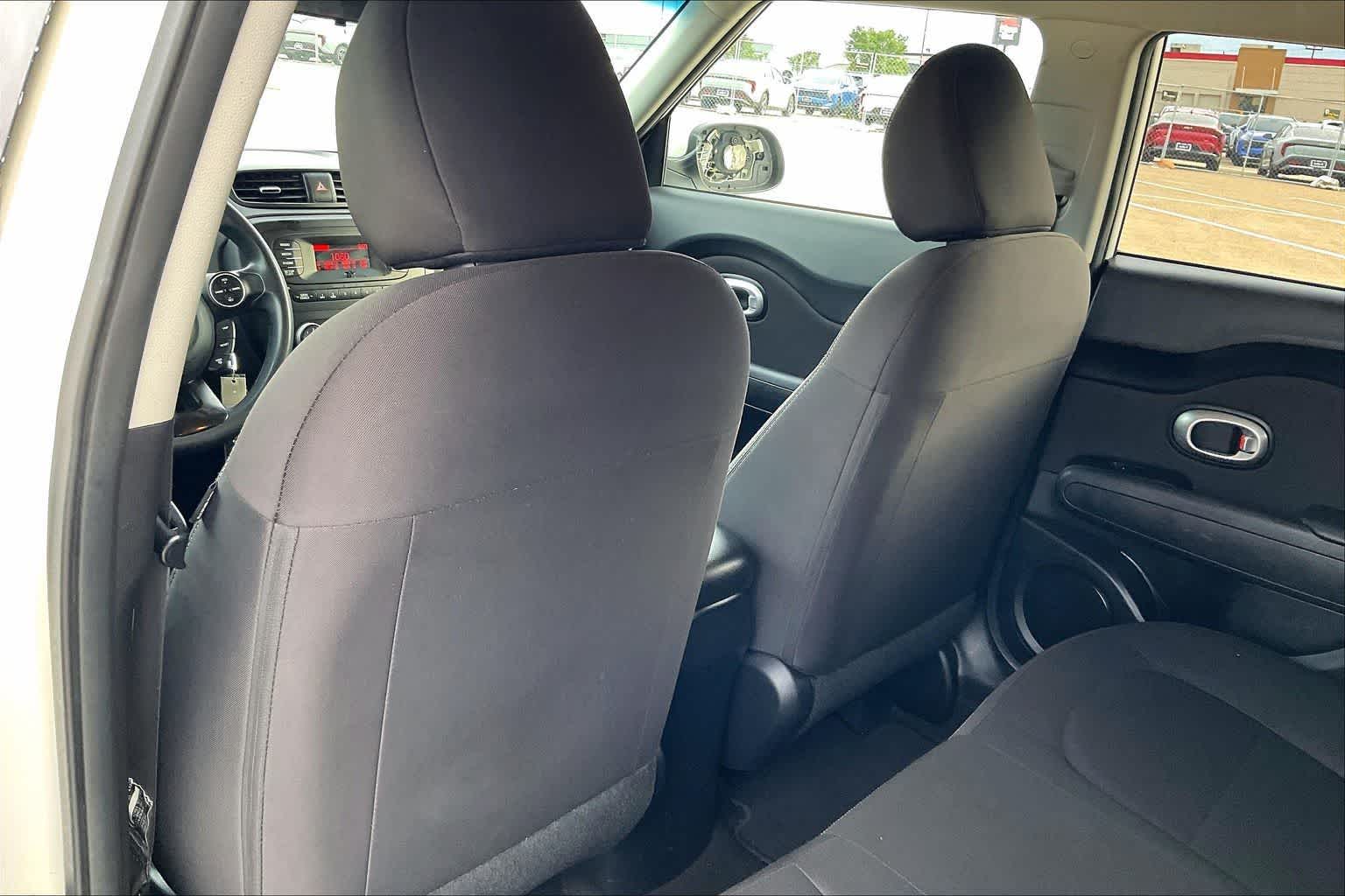 Thumbnail: 2016 Kia Soul - 12