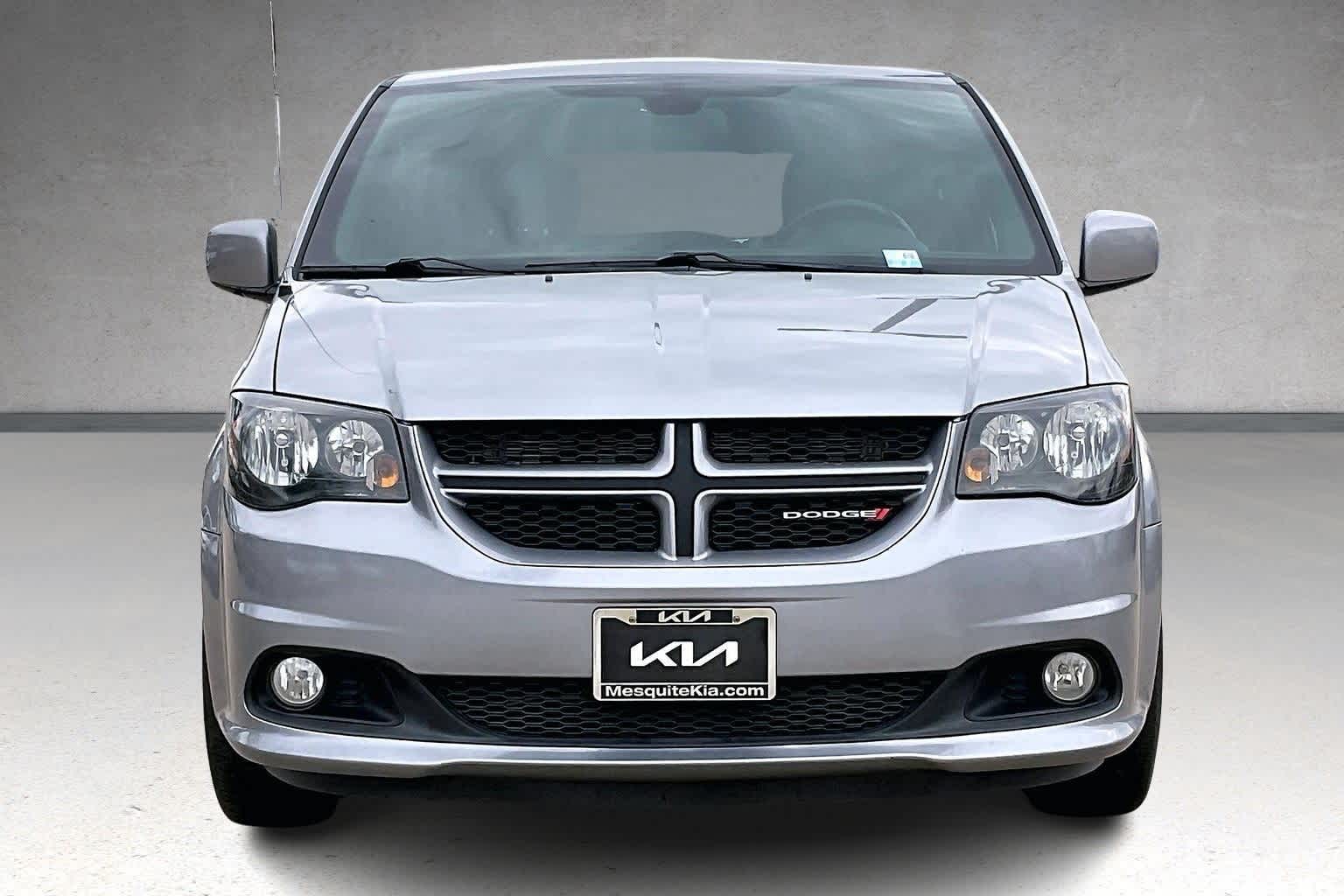 Thumbnail: 2019 Dodge Grand Caravan - 6