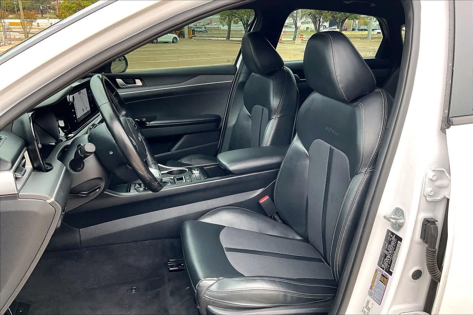 Thumbnail: 2023 Kia K5 - 10