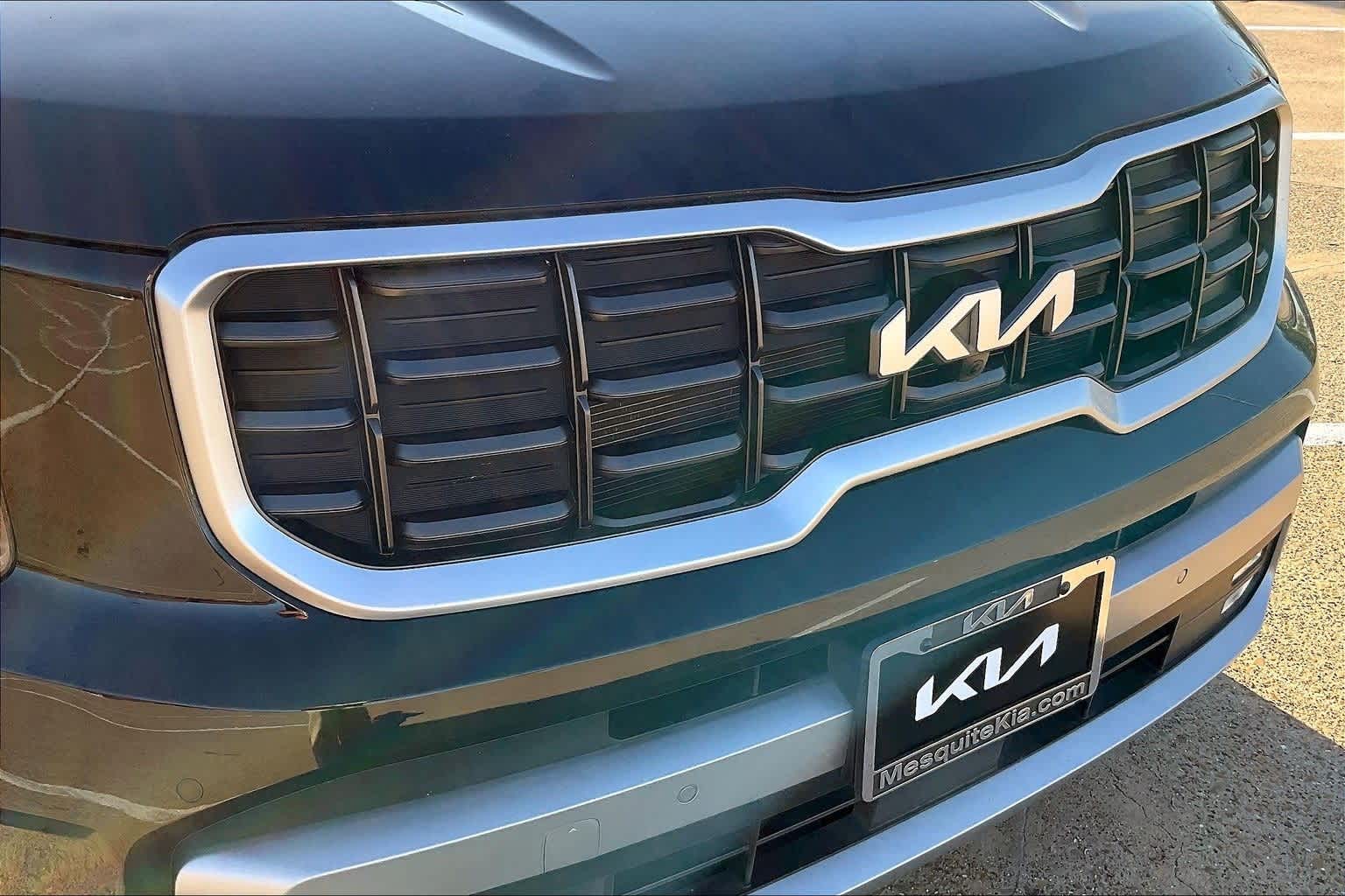 Thumbnail: 2024 Kia Telluride - 32