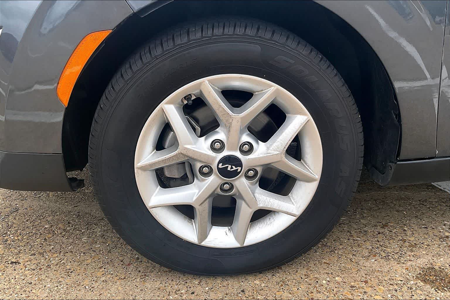 Thumbnail: 2023 Kia Soul - 6
