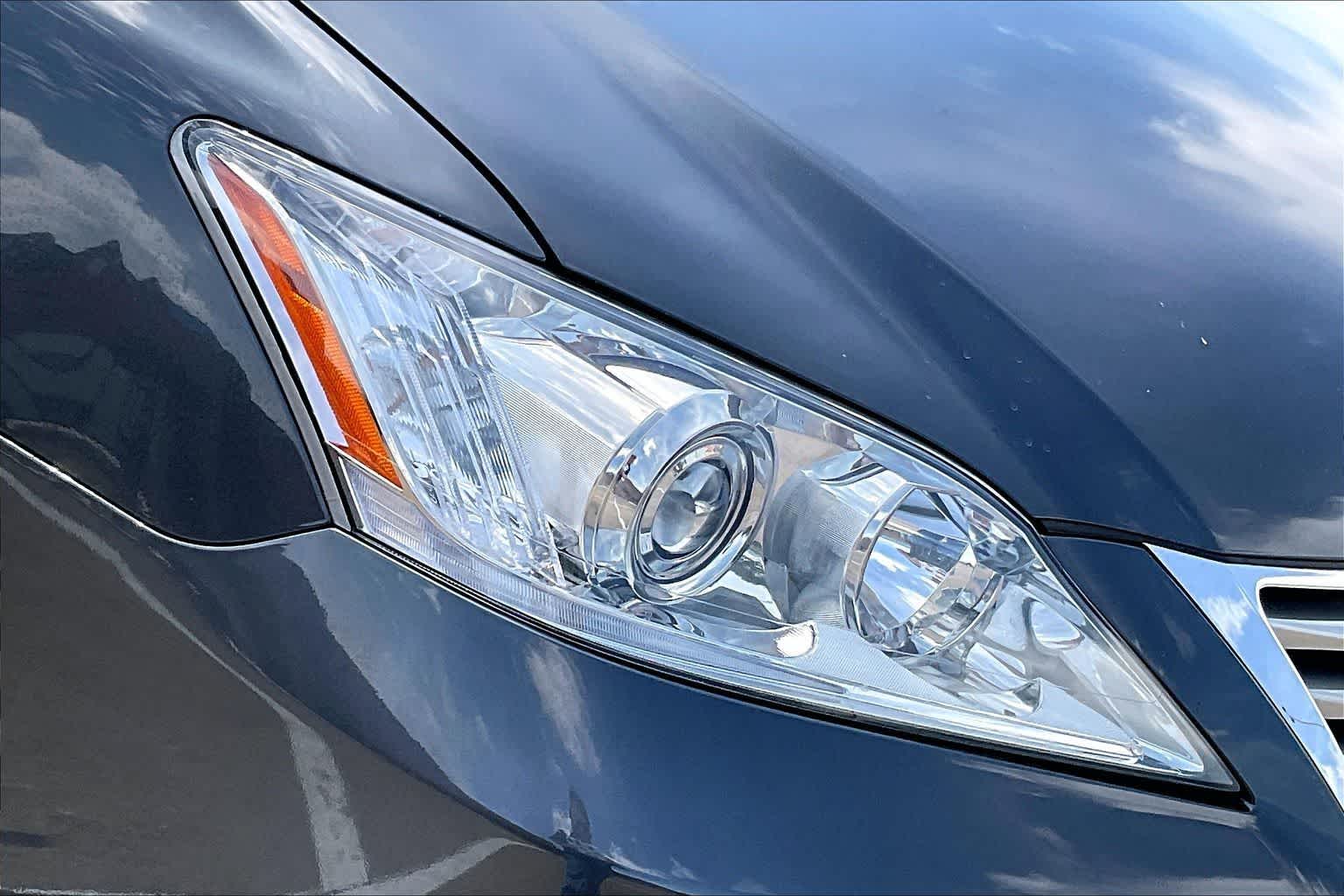Thumbnail: 2011 Lexus ES - 29