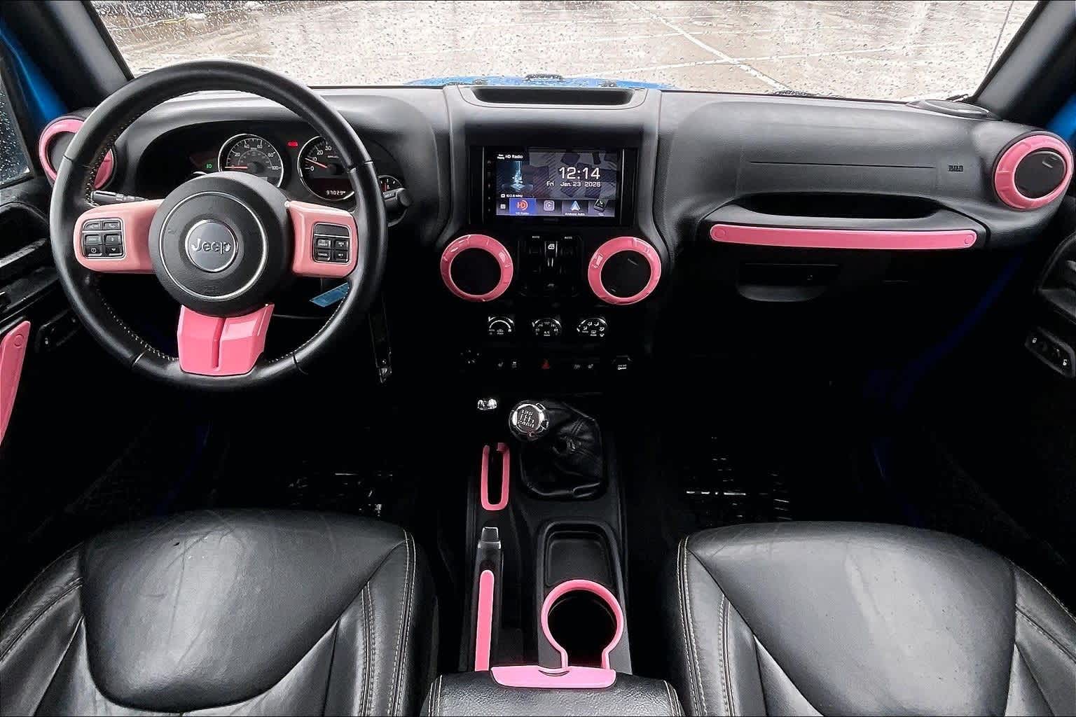 Thumbnail: 2016 Jeep Wrangler - 9