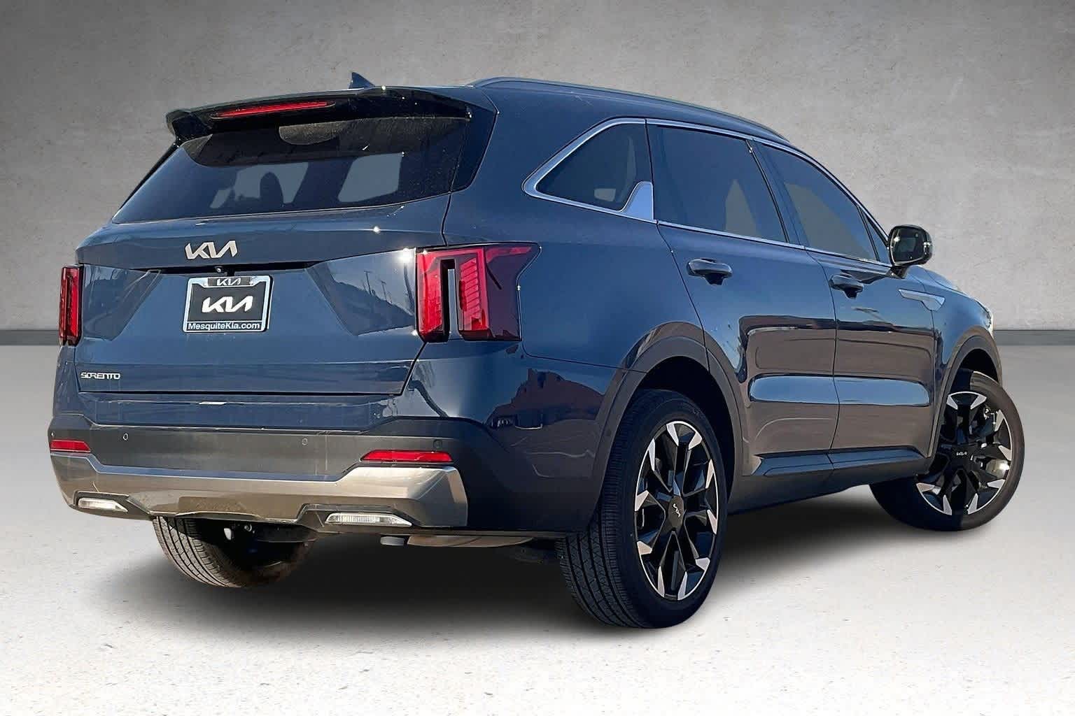 Thumbnail: 2024 Kia Sorento - 21