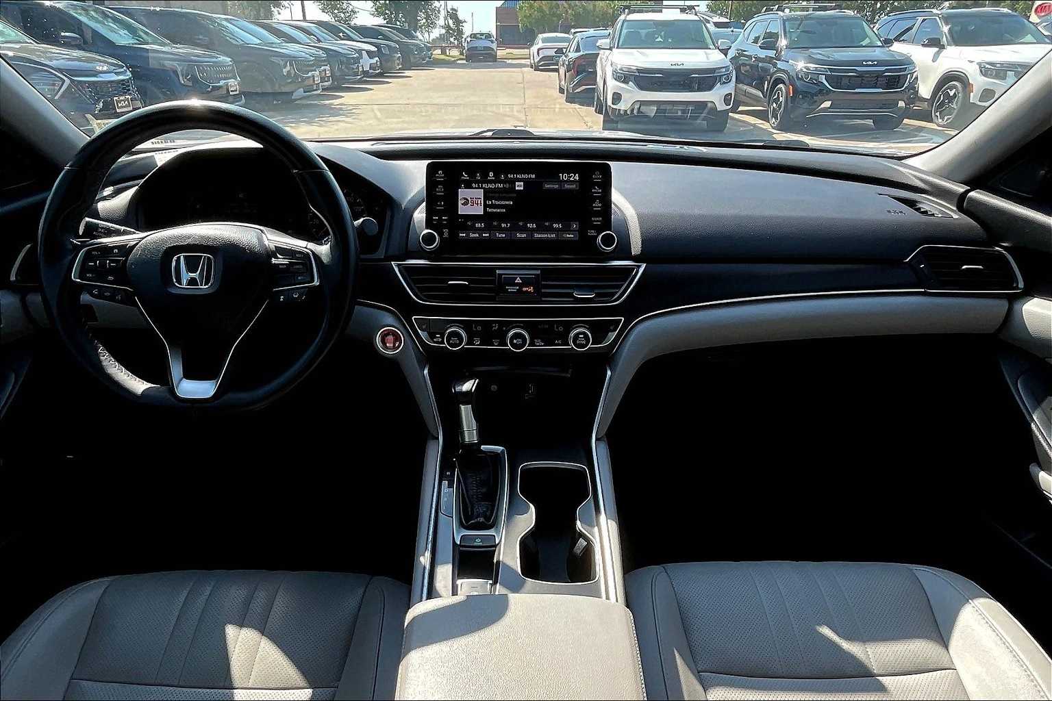 Thumbnail: 2019 Honda Accord - 10