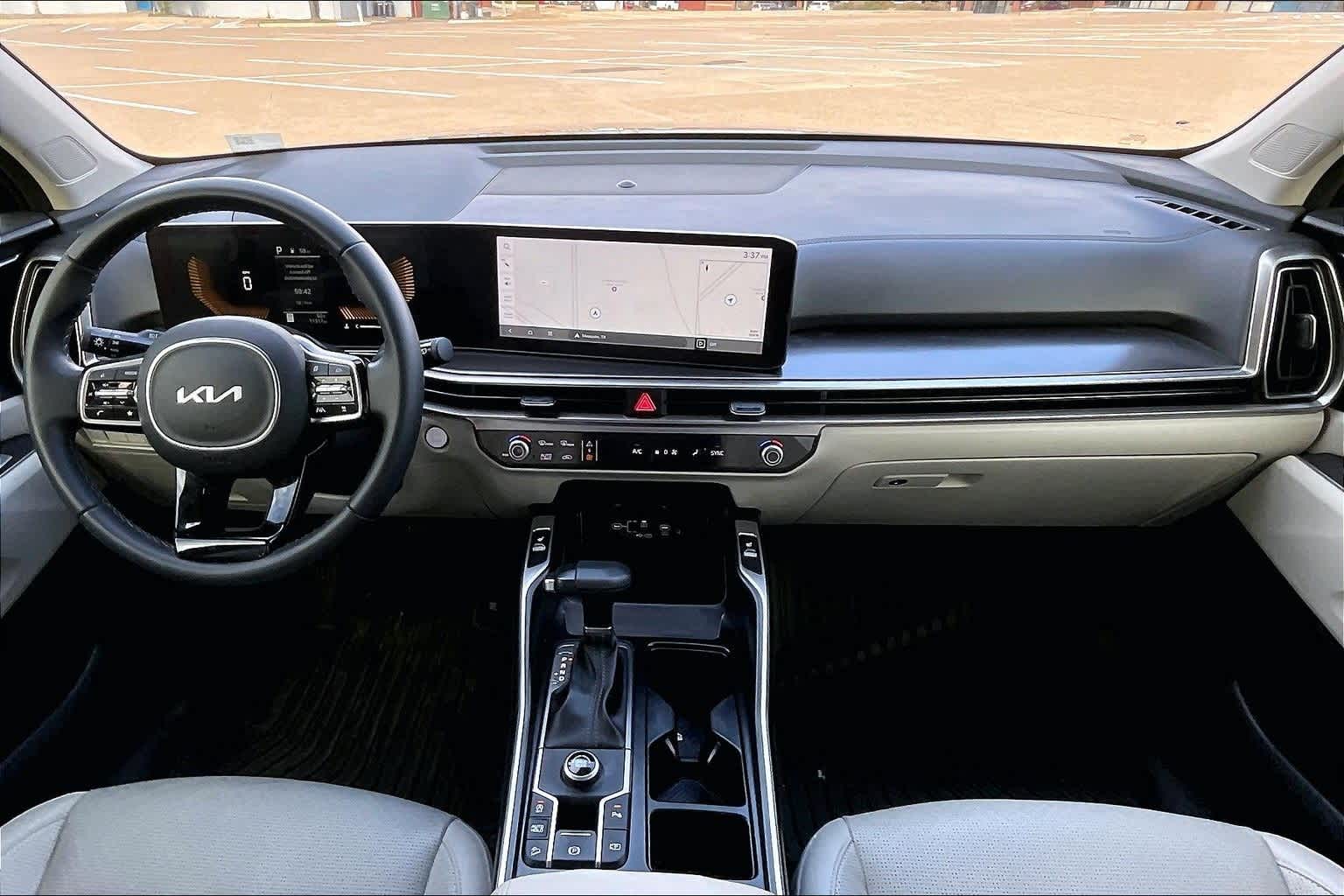 Thumbnail: 2025 Kia Sorento - 8