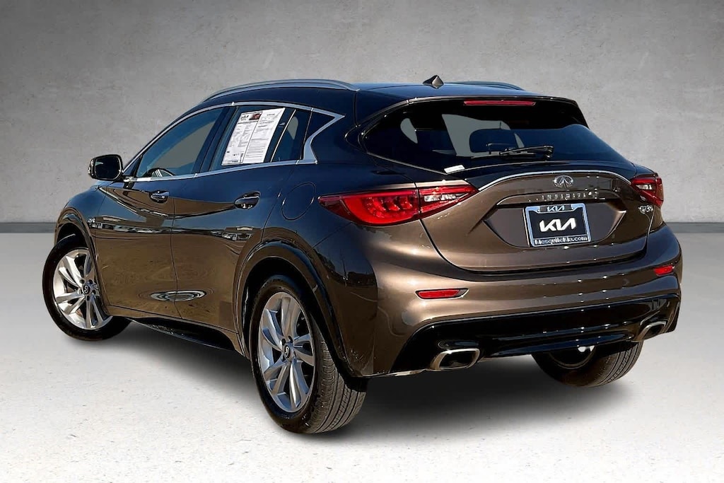 Used 2017 INFINITI QX30 Premium SUV