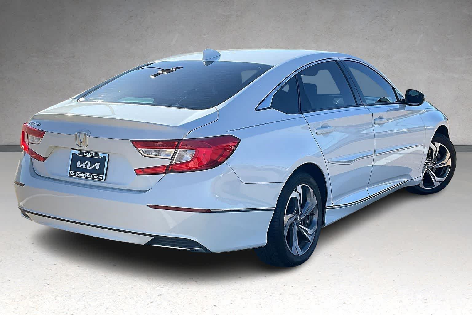 Thumbnail: 2018 Honda Accord - 22