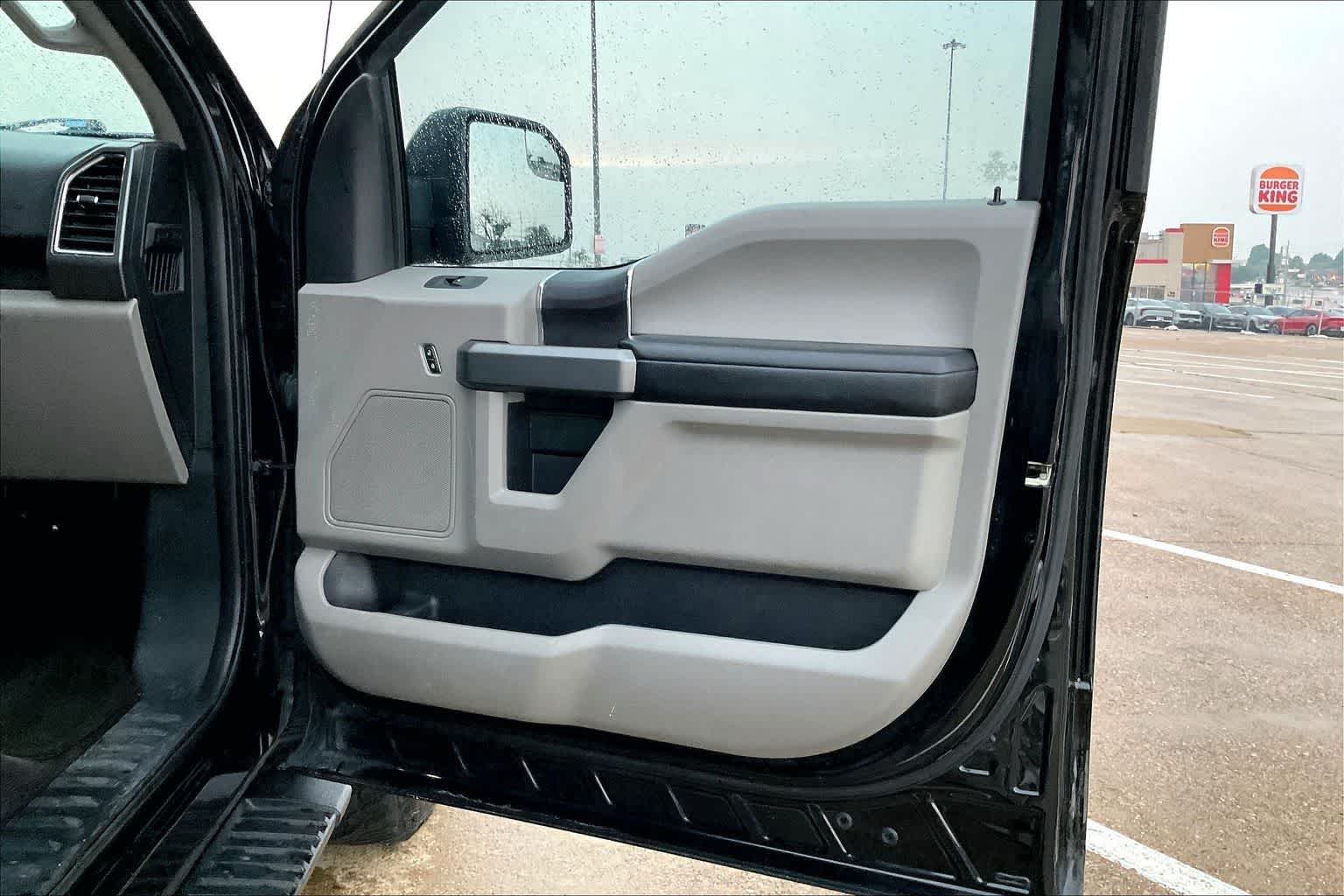 Thumbnail: 2016 Ford F-150 - 27