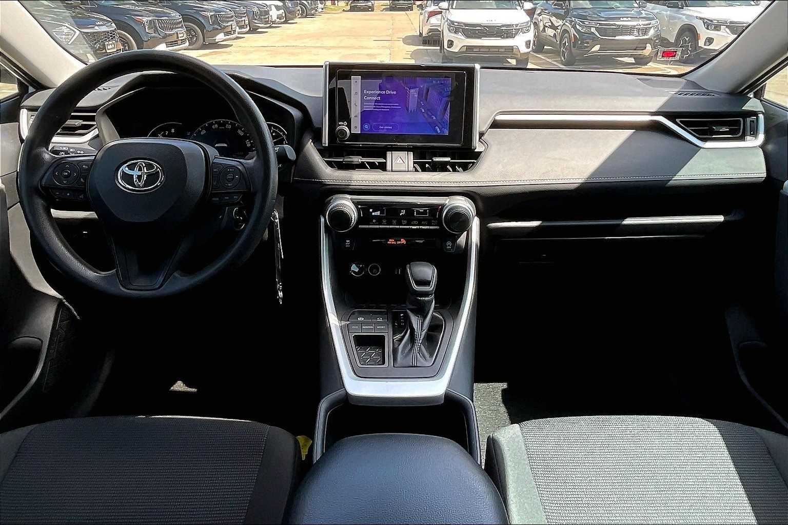 Thumbnail: 2024 Toyota RAV4 - 10