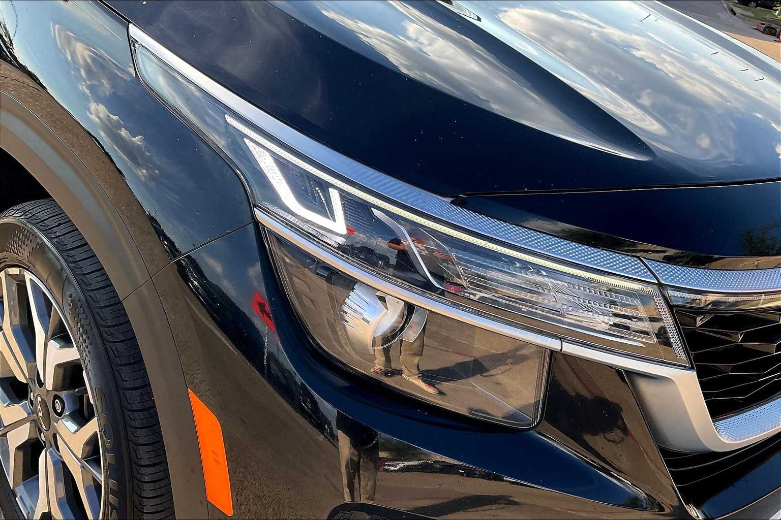 Thumbnail: 2022 Kia Seltos - 30